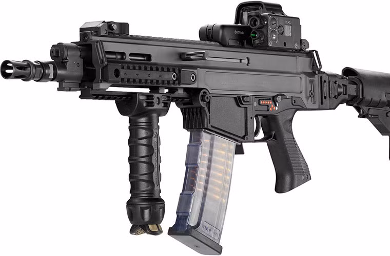 Hiện nay, ACR đã ký hợp đồng mua 17.000 khẩu CZ 805 A1/A2 vào các năm 2010 và 2013 nhằm thay thế mẫu Vz 58. Nhà sản xuất hi vọng rằng họ sẽ đạt được hợp đồng tương tự với súng trường CZ 806 Bren 2.