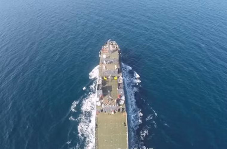 Theo một số chuyên gia phân tích, GY820 có khả năng đổ bộ khá hạn chế nhưng lại phù hợp cho các nhiệm vụ vận chuyển trang thiết bị quân sự và các đơn vị bộ binh đóng đồn trú ven biển và các đảo xa bờ.