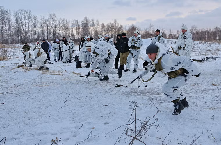 Mỗi đợt thi sẽ có sự tham gia của 4 tay súng và họ sẽ đấu loại dần lẫn nhau cho đến khi xác định được người thắng cuộc.