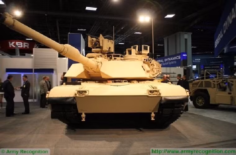 Tại triển lãm quốc phòng thường niên AUSA 2015 diễn ra tại Washington, hãng General Dynamics đã cho ra mắt biến thể mới nhất của dòng xe tăng chiến đấu chủ lực M1 Abrams của Quân đội Mỹ được định danh là M1A2 SEPV3.