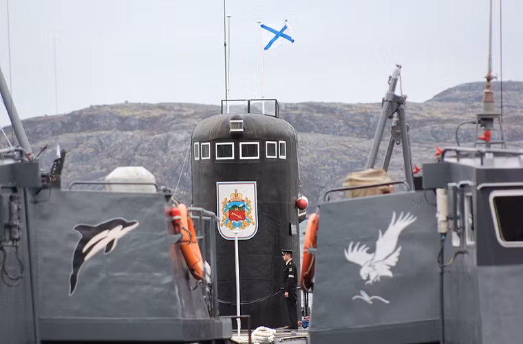 Trong ảnh là tàu ngầm diesel-điện Project 877 mang tên Vladikavkaz của Hạm đội Biển Bắc.