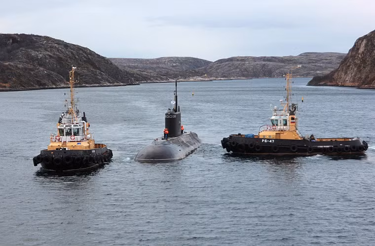 Đây là lần đầu tiên căn cứ Kola đón tiếp tàu ngầm Kilo 636.3.