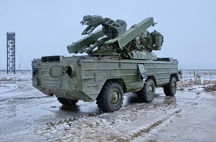 9K33M3 Osa-AKM là biến thể nâng cấp hiện đại nhất hiện nay của dòng tên lửa phòng không tầm thấp 9K33 Osa được Liên Xô giới thiệu lần đầu tiên vào đầu những năm 1980.