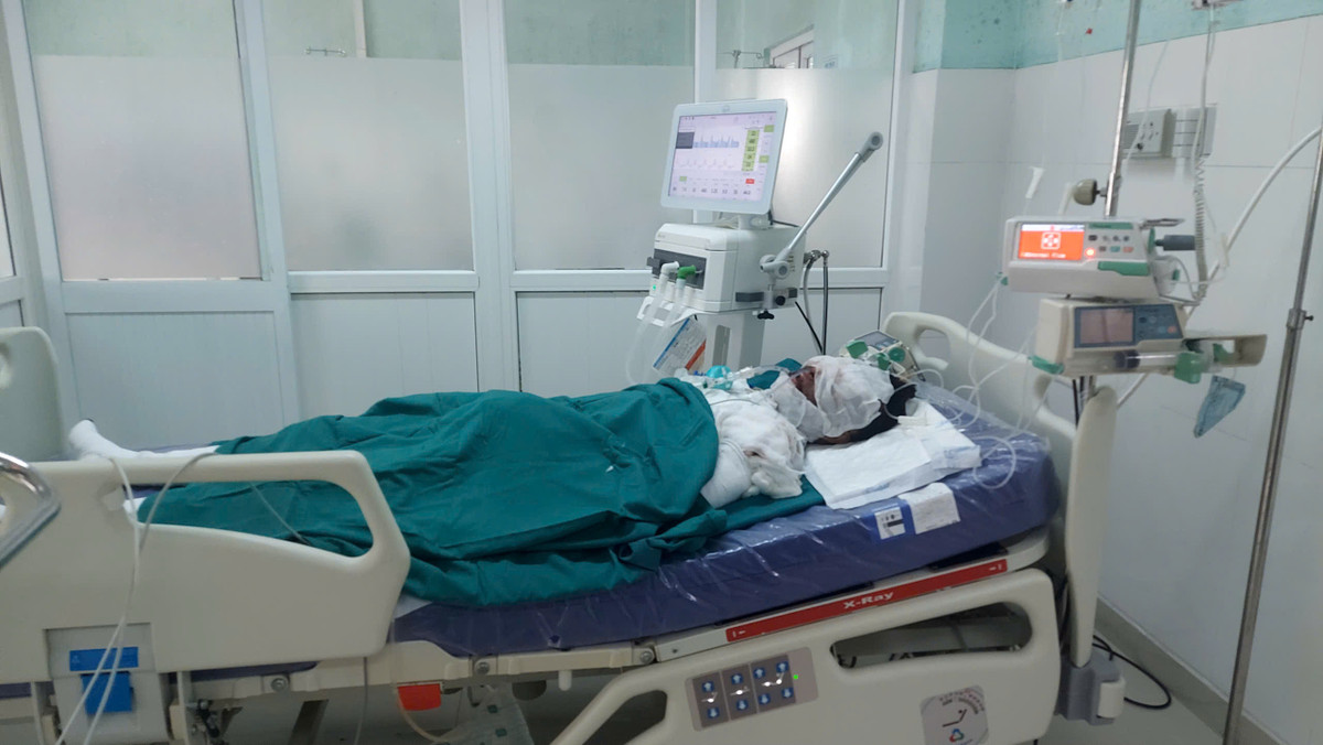 Kon Tum: 3 người bị thương nặng nghi do chế tạo pháo nổ Kon Tum: 3 nguoi bi thuong nang nghi do che tao phao no