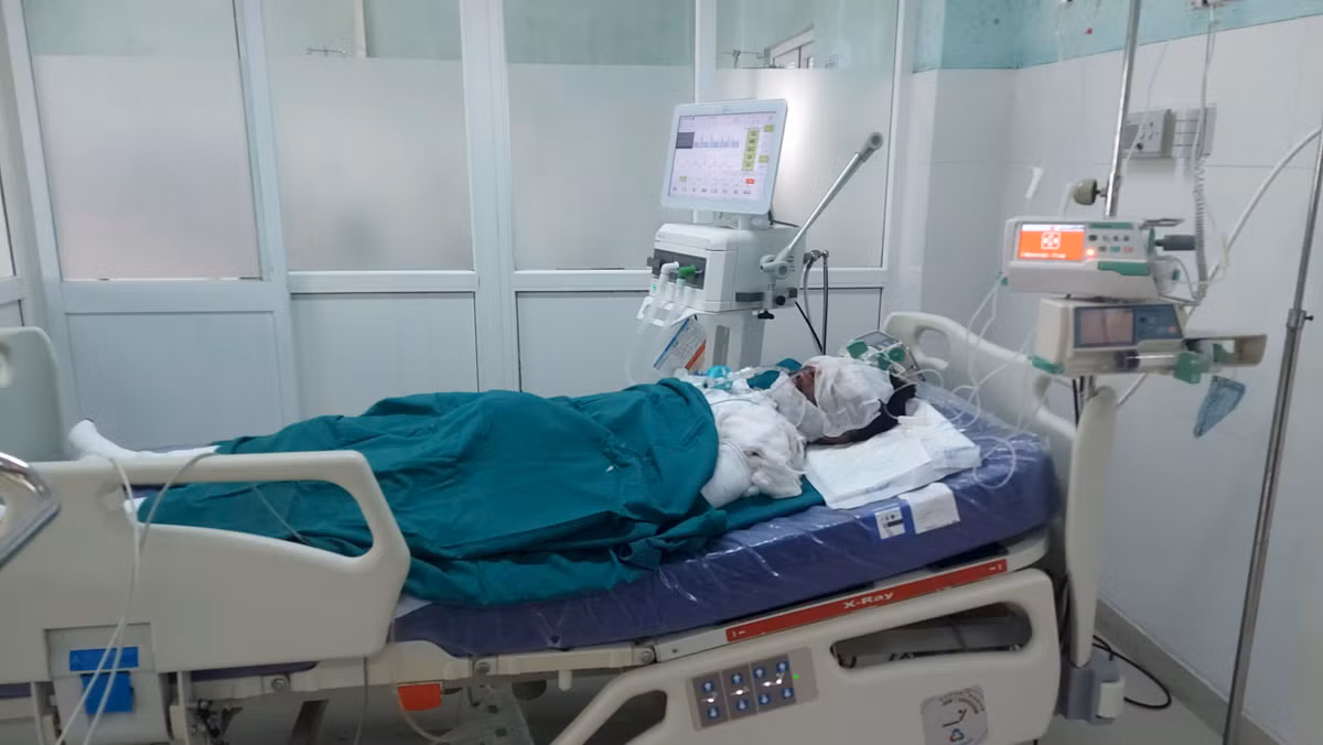 Kon Tum: 3 nguoi bi thuong nang nghi do che tao phao no