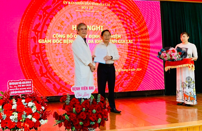 TS Nguyễn Đăng Bảo được bổ nhiệm Giám đốc BV Đa khoa tỉnh Gia Lai - Hình 2 TS Nguyen Dang Bao duoc bo nhiem Giam doc BV Da khoa tinh Gia Lai-Hinh-2