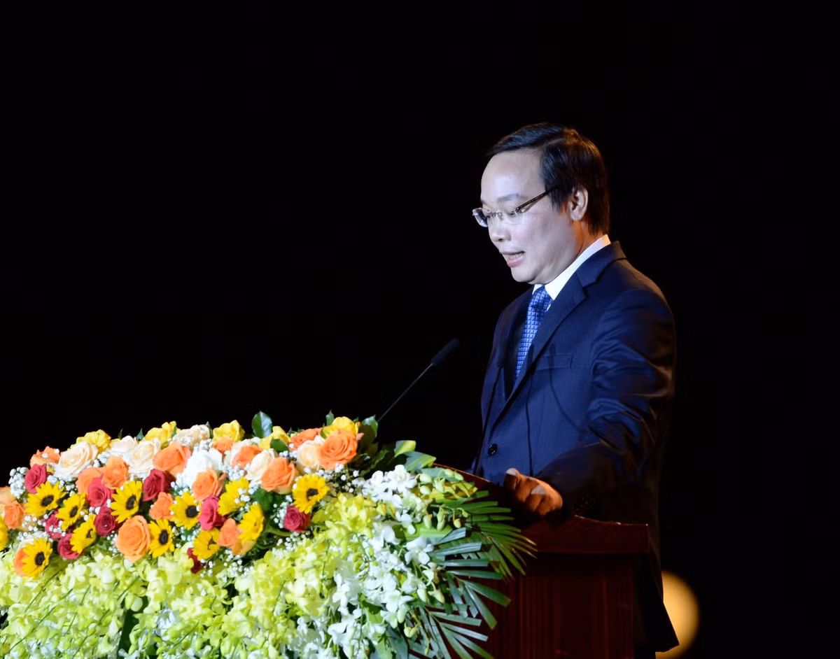 Thu tuong dieu dong chu tich UBND tinh Gia Lai nhan nhiem vu moi