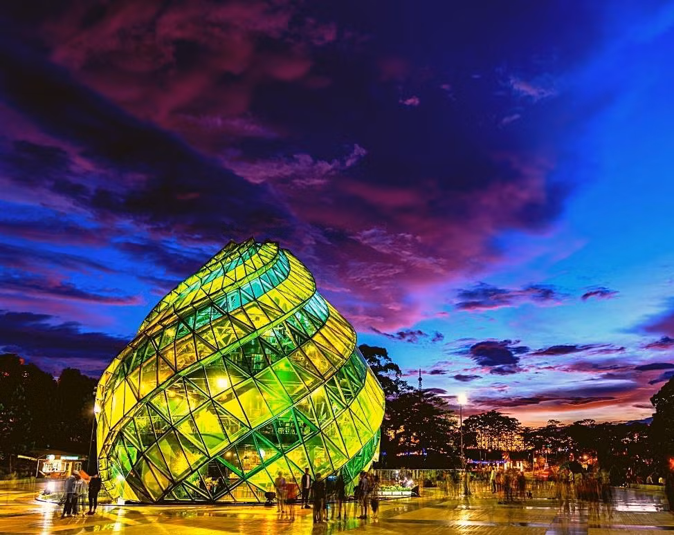 Đà Lạt không chỉ cuốn hút bởi khí hậu mát mẻ và phong cảnh thơ mộng, mà còn bởi những món ăn đặc sắc đậm chất cao nguyên. Ảnh dulichvietnam