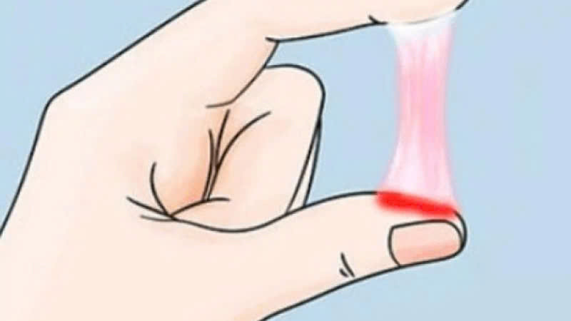  Thời gian ra máu ngắn hơn: Quan hệ tình dục có thể làm cho kỳ kinh ngắn hơn. Các cơn co thắt cơ khi đạt cực khoái sẽ đẩy máu ra ngoài nhanh hơn. Điều đó có thể dẫn đến thời gian kinh nguyệt ngắn hơn. Ảnh minh họa