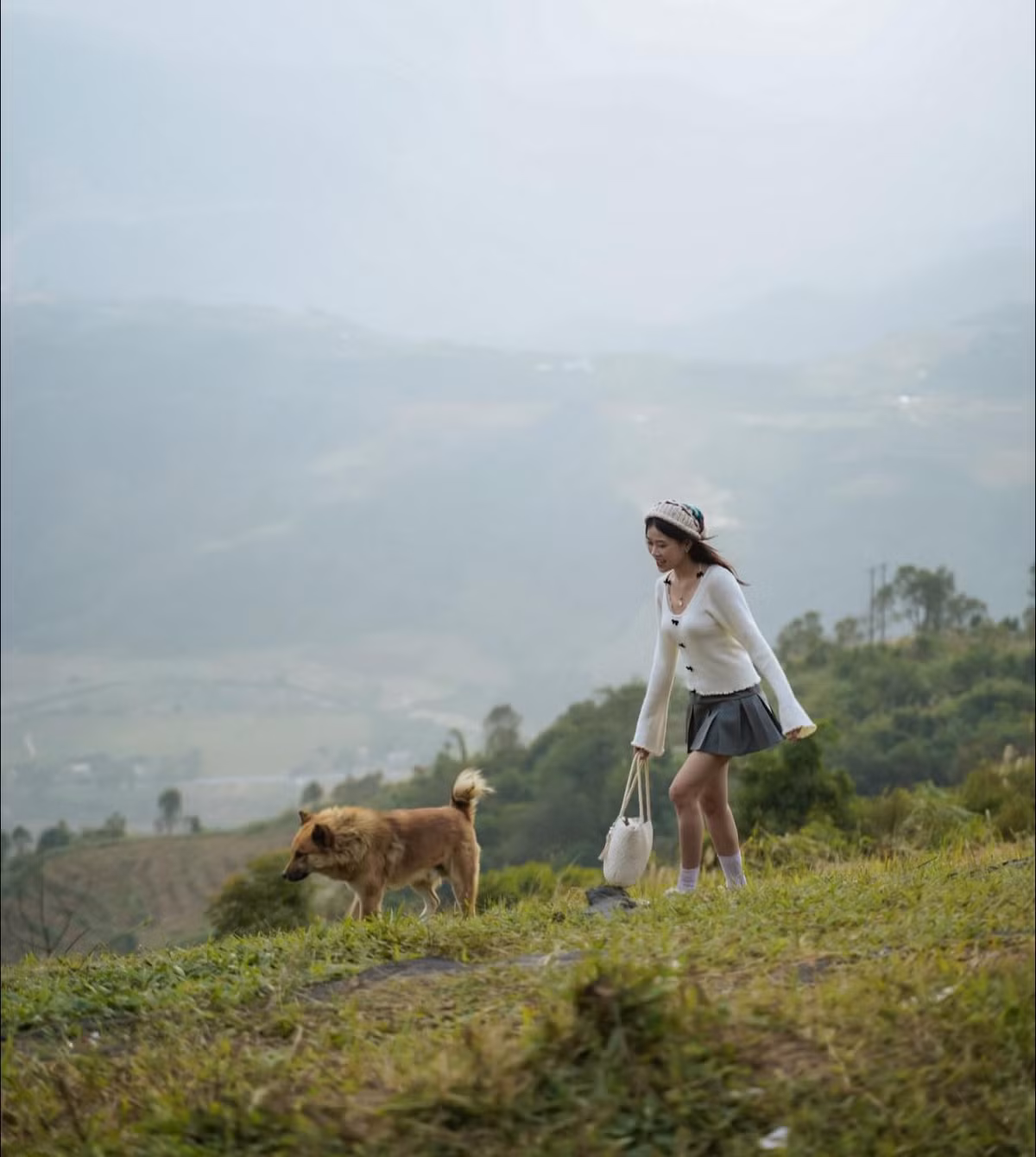 Nơi đây không chỉ là điểm đến để chiêm ngưỡng vẻ đẹp tự nhiên mà còn là nơi để tìm về sự tĩnh lặng, thư thái và an lạc cho tâm hồn. Mỗi bước chân, mỗi hơi thở đều như được hòa quyện với thiên nhiên, mang đến cho bạn cảm giác bình yên sâu lắng. Ảnh Chuyến đi của Tali