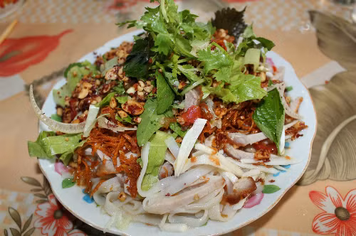 Về nguồn gốc, chẳng ai biết chính xác món phở chua Lạng Sơn có từ khi nào. Ảnh Internet