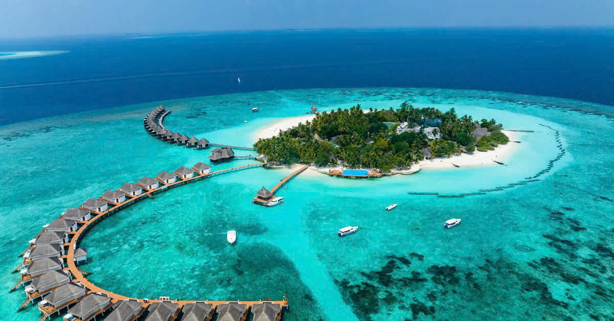 Bên cạnh Hội An, Kyoto (Nhật Bản), Maldives, Udaipur (Ấn Độ) là những địa điểm tại châu Á được Time Out đánh giá cao. Ngoài ra, danh sách này cũng bao gồm những thành phố vốn nổi tiếng về sự lãng mạn như Venice (Italy), Paris (Pháp), Lisbon (Bồ Đào Nha)... Ảnh Internet