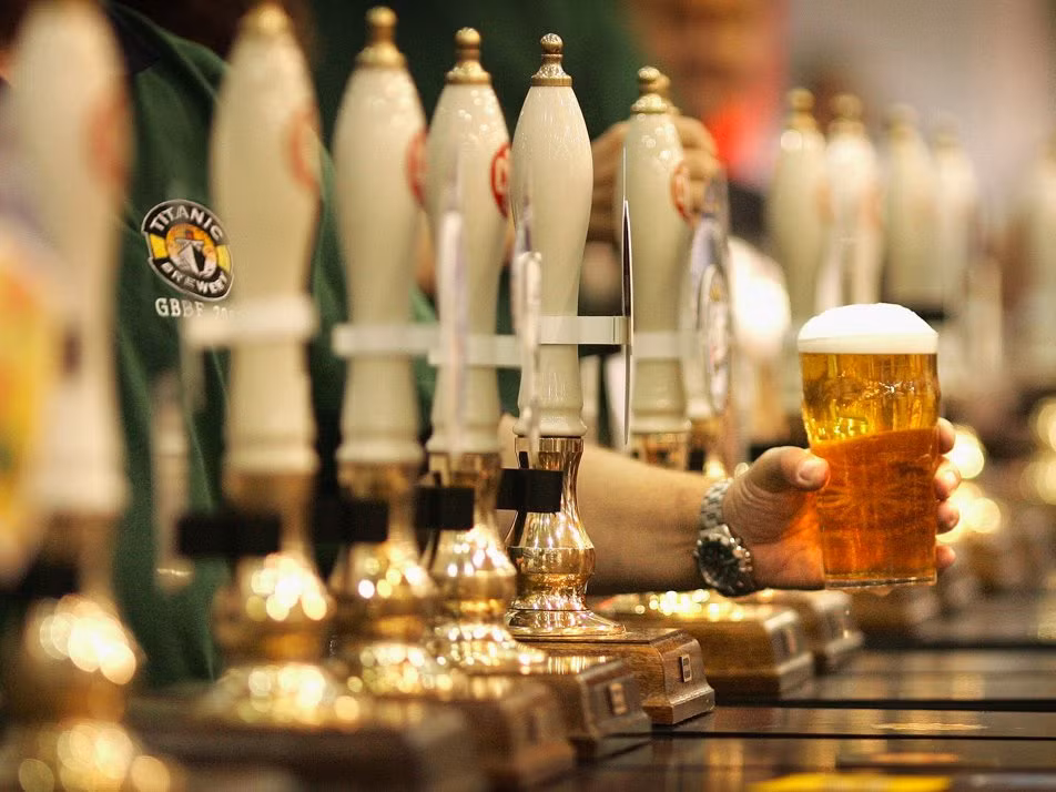 Bia cũng là thức uống yêu thích của hai cựu Tổng thống Mỹ James Abram Garfield và Grover Cleveland. Nguồn ảnh: Busines Insider.