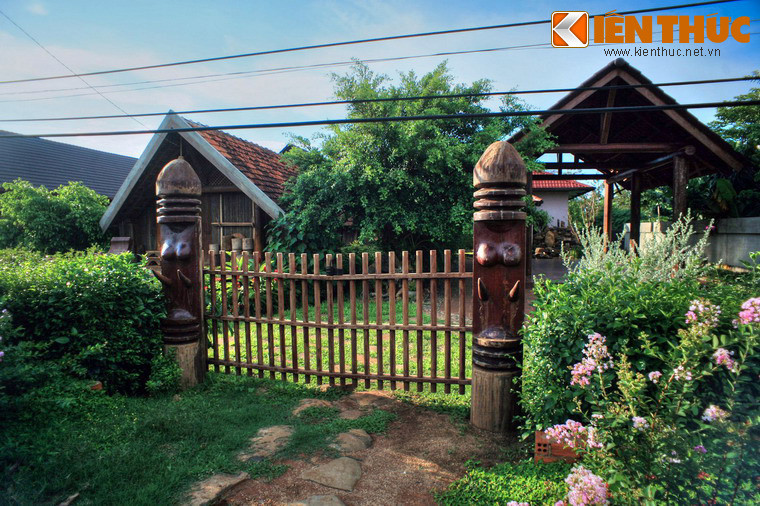 Với sức cuốn hút mạnh mẽ của mình, buôn Akõ Dhông thực sự là một điểm đến không thể bỏ qua dành cho du khách phương xa ở phố núi Buôn Ma Thuột.