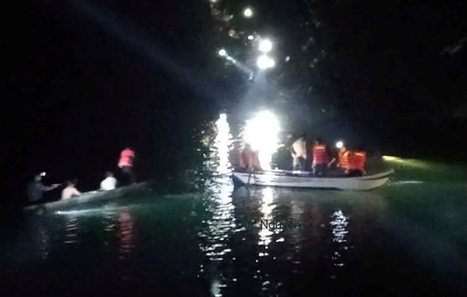 Quảng Bình: 2 mẹ con đuối nước tử vong khi đi vo lúa giống Quang Binh: 2 me con duoi nuoc tu vong khi di vo lua giong