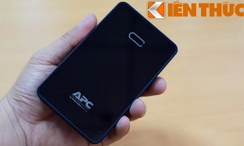 APC M5 có dung lượng 5.000mAh.