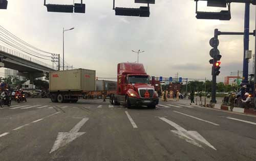 Lien tiep tai nan chet nguoi o cua ngo Sai Gon chi trong 1 buoi-Hinh-2