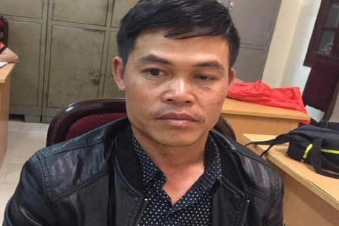 Chu Thế Quang vốn sinh ra trong một gia đình thuần nông nghèo khó ở Thanh Hóa. Do ham chơi, lêu lổng, nên gã bỏ học từ năm lớp 7. Sau đó Quang lang thang vào tận tỉnh Đồng Nai làm đủ thứ nghề để mưu sinh. Tại đây, Quang xây dựng gia đình cùng một người phụ nữ và có chung một cậu con trai. Tuy nhiên với bản tính chơi bời, lêu lổng, Quang không chịu tu chí làm ăn, vun đắp tổ ấm gia đình. Chỉ sau một thời gian ngắn, vợ chồng gã quyết định đường ai nấy đi. Sau đó Quang bỏ ra Hà Nội sống vất vưởng. 