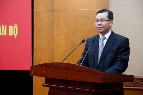 Từ tháng 1/2017 đến 6/2019, ông làm Phó Ban Kinh tế Trung ương. 