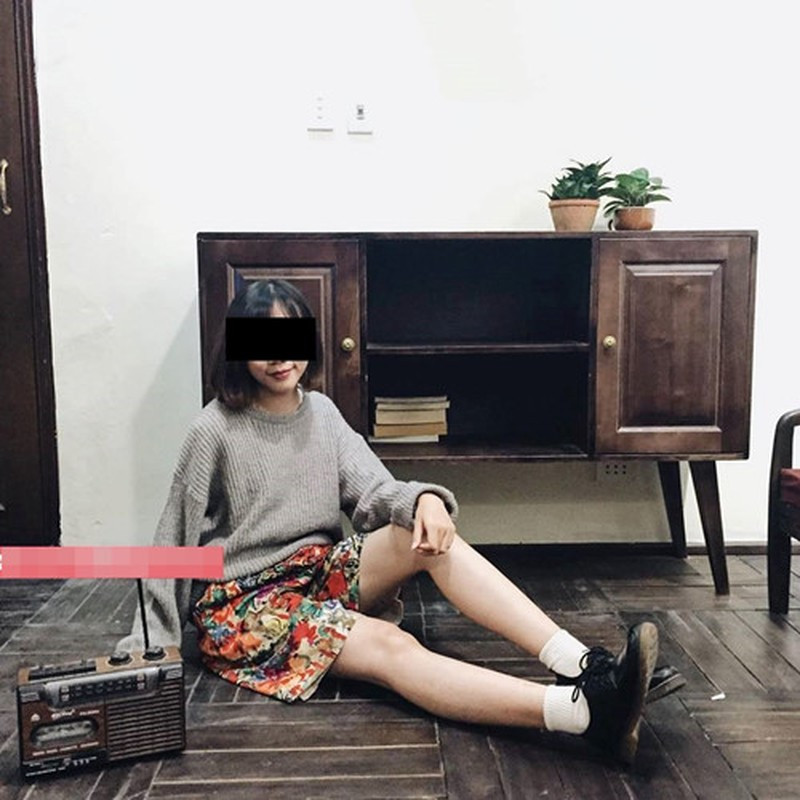 Đến tối 3/6, khi thấy nữ sinh đến xem phòng có ngoại hình xinh đẹp, Tú đã quyết cưỡng hiếp. Hắn dùng một viên gạch đập vào người nữ sinh, thấy cô gái hô lớn tiếng, vì sợ bị lộ nên Tú dùng tay bóp cổ nạn nhân.