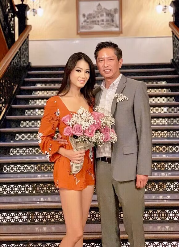 Cuoc song hien tai cua Hoa hau goi cam, tung bi Quang Le bo vi ghen tuong-Hinh-7