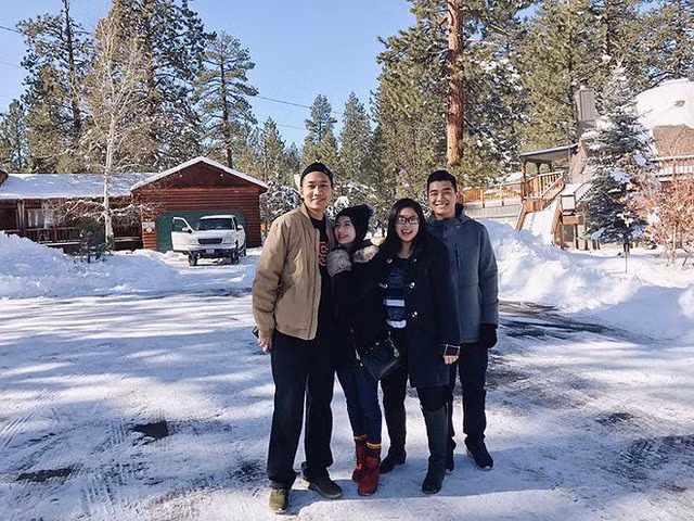 Xuân Nghi thường xuyên chia sẻ hình ảnh hẹn hò cùng bạn trai trên trang cá nhân.