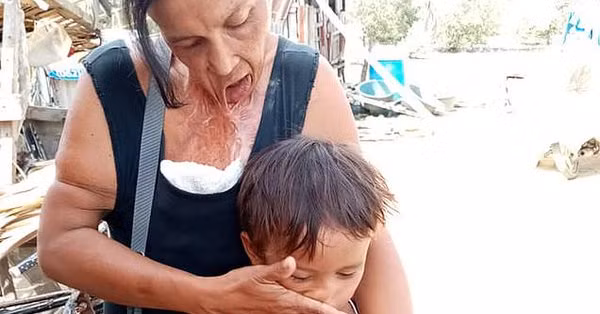 Cô Leonor Niusa, 43 tuổi, ở Zamboanga, Philippines.