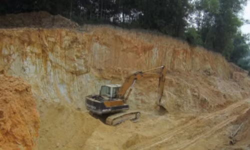 Nhung vu phong vien bi hanh hung khi tac nghiep buc xuc du luan-Hinh-4