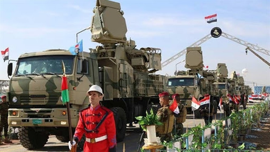 Tuy nhiên cần lưu ý rằng hình ảnh vệ tinh trên được chụp vào ngày 10-3-2020, cho thấy Mỹ đã tăng cường phòng thủ cho căn cứ bằng hệ thống phòng không do Nga sản xuất nhằm đề phòng mối nguy cơ từ Iran.