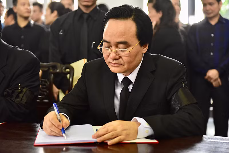 Trưởng Ban Tổ chức Lễ tang Thứ trưởng Lê Hải An là Bộ trưởng Bộ GD-ĐT Phùng Xuân Nhạ. Phó Trưởng ban là Thứ trưởng Bộ GD-ĐT Nguyễn Hữu Độ.