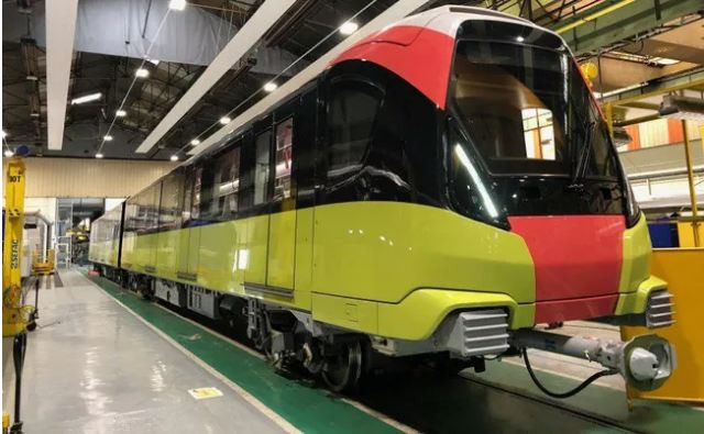 Ngoài ra, thiết kế mặt trước của khoang tàu cũng rất hiện đại, đây là một trong các thiết kế hiện đại nhất mà Alstom từng làm, Giám đốc dự án Alstom cho hay. (Ảnh: VOV).