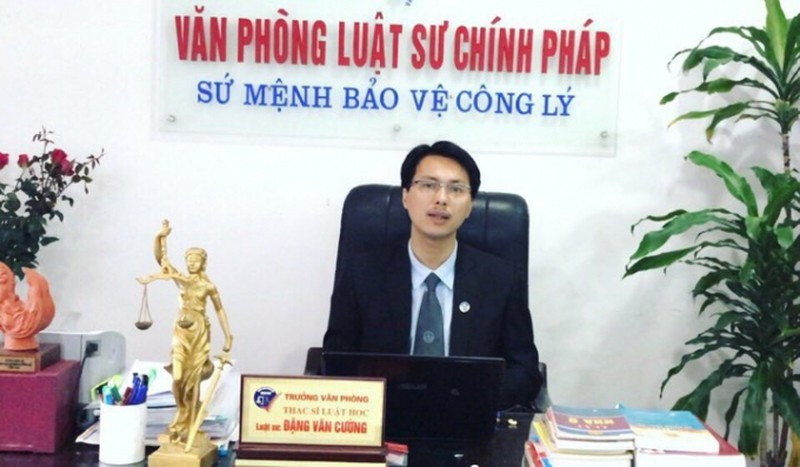 Dam Vinh Hung lam sai biet loi... co nen xu theo phap luat nua khong?-Hinh-2