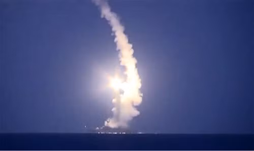 Tau chien nho cua Ham doi Caspea: Be hat tieu-Hinh-2