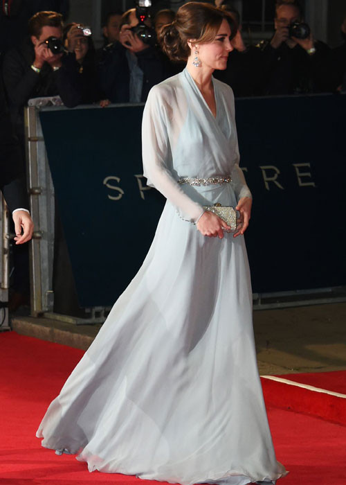 Công nương Kate trang nhã xuất hiện trên thảm đỏ.