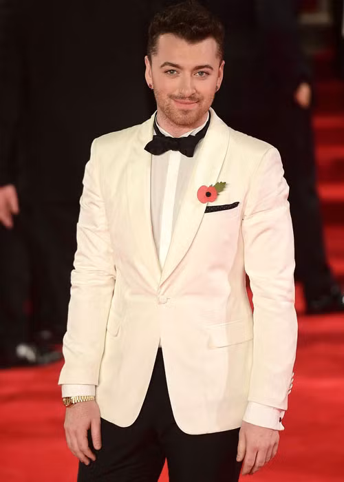 "007: Spectre" do Galaxy Distribution phát hành tại Việt Nam, dự kiến khởi chiếu 6/11/2015.