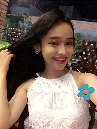 Hot girl Nguyễn Thúy Vi - cô gái 17 tuổi ở Cà Mau là “người thứ ba” trong mối quan hệ giữa Midu và chồng sắp cưới - thiếu gia Phan Thành.