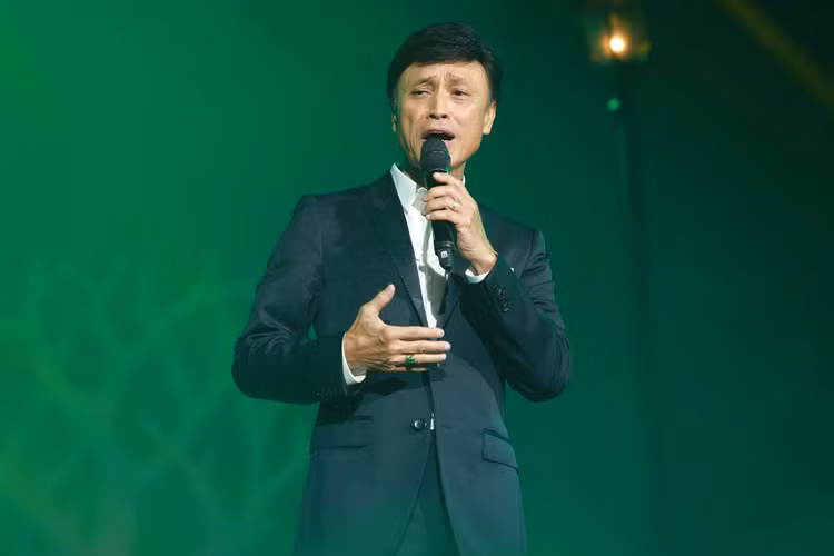 Tuan Ngoc phieu cung Le Thu trong dem nhac Ngo Thuy Mien-Hinh-4