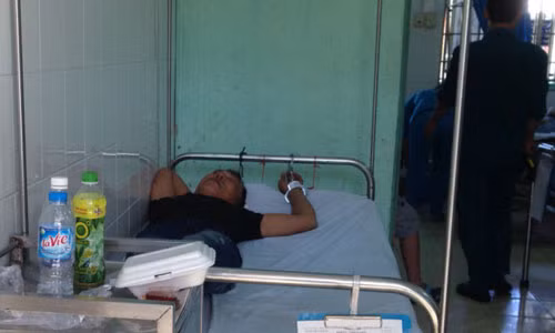 Vung Tau: ​Dieu tra vu no sung, danh nguoi o Bai Sau