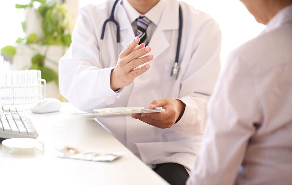  Không cần chờ đến 2 năm khi giám định lại sức khỏe do tai nạn lao động: Cũng trong tháng 2/2023, Thông tư 18/2022/TT-BYT có hiệu lực quy định việc người lao động bị tai nạn lao động, bệnh nghề nghiệp đã thực hiện giám định sức khỏe để hưởng chế độ tai nạn lao động, bệnh nghề nghiệp hoàn toàn có thể chủ động đi khám giám định lại mức suy giảm khả năng lao động nếu có nhu cầu. (Ảnh minh họa)