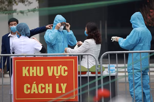 Ha Noi: Co them 6 ca mac moi COVID-19, 2 ca chua ro nguon lay