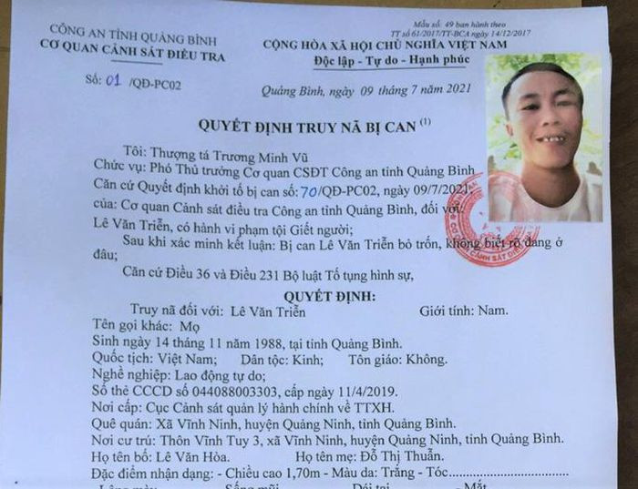  Con rể nghi sát hại mẹ vợ rồi bỏ trốn: Lê Văn Triễn (còn gọi là Mọ, 33 tuổi, ở huyện Quảng Ninh, Quảng Bình) chính là nghi phạm giết hại mẹ vợ của mình là bà Hà Thị Th. (SN 1967, ngụ xã Vĩnh Ninh). Sau khi gây án, Triễn bỏ trốn, hiện chưa rõ đang ở đâu. Ngày 12/7, Công an tỉnh Quảng Bình đã khởi tố, truy nã bị can. 
