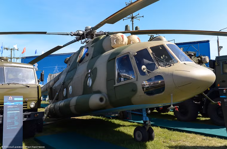 VN co nen mua truc thang tac chien dien tu Mi-8MTPR-1?