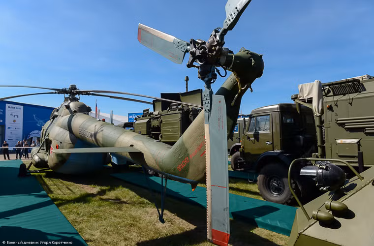 Hệ thống tác chiến điện tử Richag-AV tích hợp trên Mi-8 được trang bị một ăng-ten mảng đa chùm sử dụng công nghệ DRFM, thiết kế để có thể gây nhiễu và vô hiệu hóa hệ thống radar phòng không cũng như các thiết bị dẫn đường cho tên lửa phòng không của đối phương.