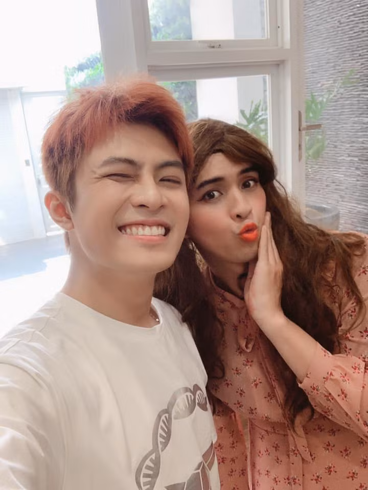 Dan mang phat hien Ho Quang Hieu co tuong phu the voi Hoa hau Tieu Vy