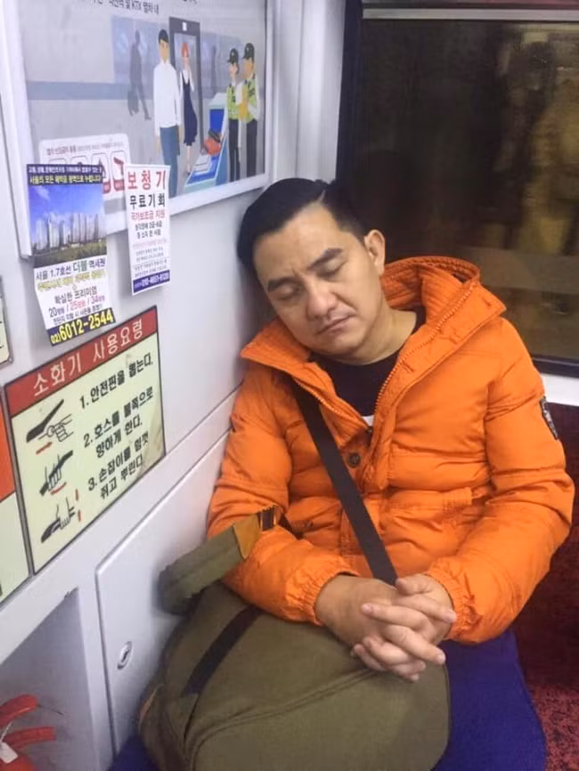 Nghe si Anh Vu va cau chuyen con hac giay ngay xua-Hinh-6