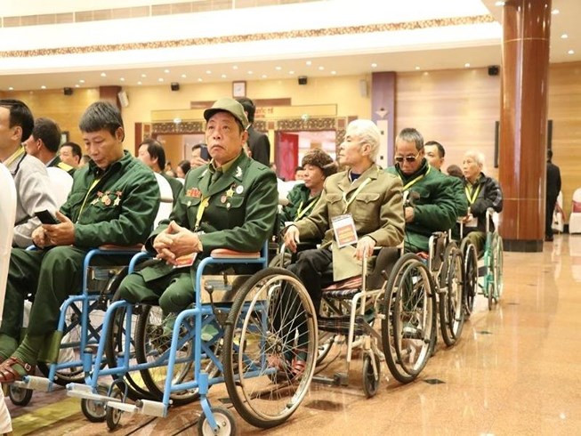 Rut lai de xuat them mot ngay nghi le do... so suat