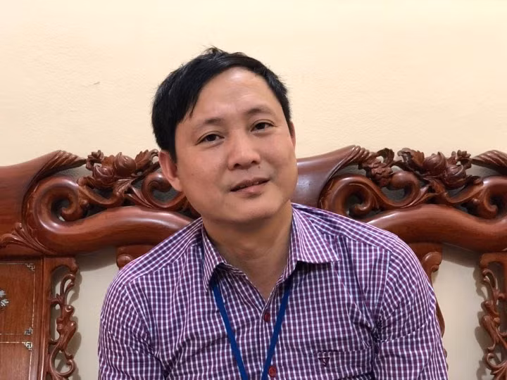 Kham nha Kha Banh, 2 co gai nhan la vo nhung khong co giay ket hon-Hinh-2