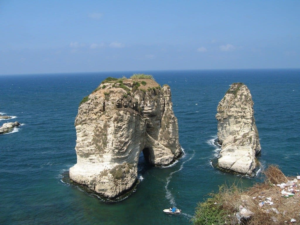 Sa mạc thường nằm ở Trung Đông, điều đó thực sự rất chính xác. Quốc gia Trung Đông duy nhất không bao gồm khu vực sa mạc là Lebanon.