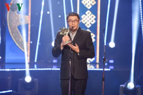 “Danh bai” Song Lang, Chang vo cua em gianh giai Canh dieu Vang 2018-Hinh-2