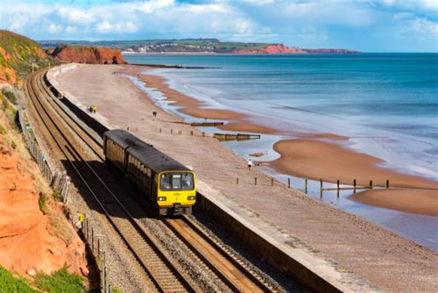 Giai ma chuyen tau kinh hoang nhat TG, khong dong cua... chet duoi-Hinh-4